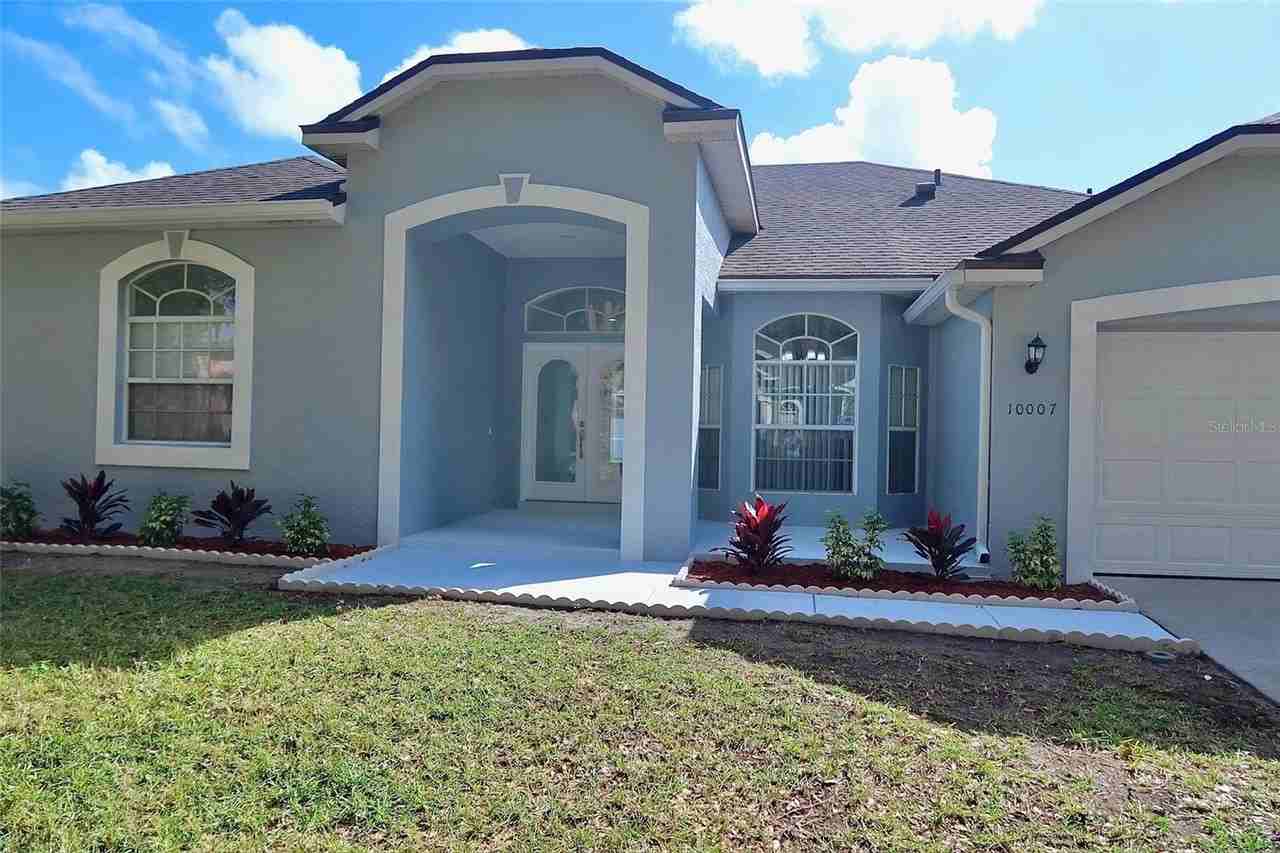 10007 Newington Dr - Photo 2 of 30