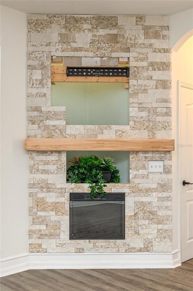 1968 Fruitridge St - Photo 6 of 37