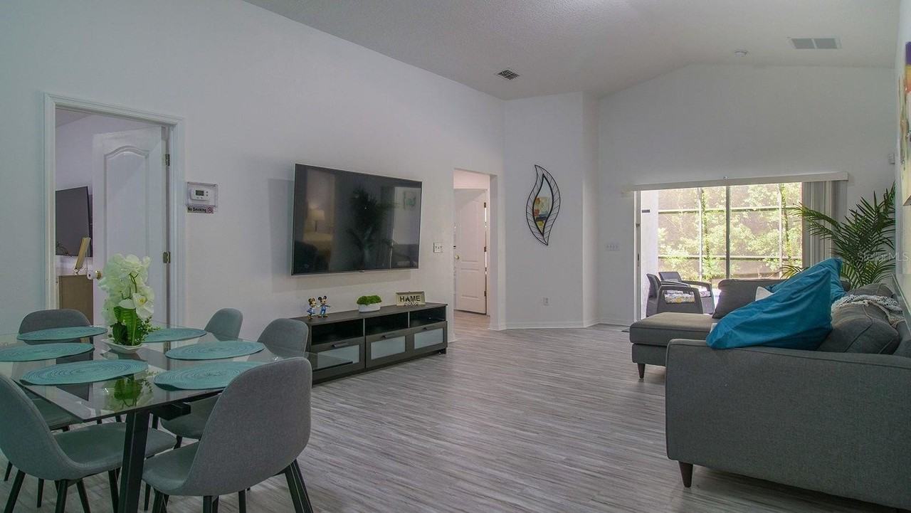 959 Sandy Ridge Dr - Photo 5 of 17