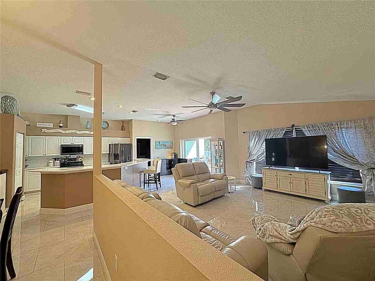 1467 Watermill Cir - Photo 7 of 50