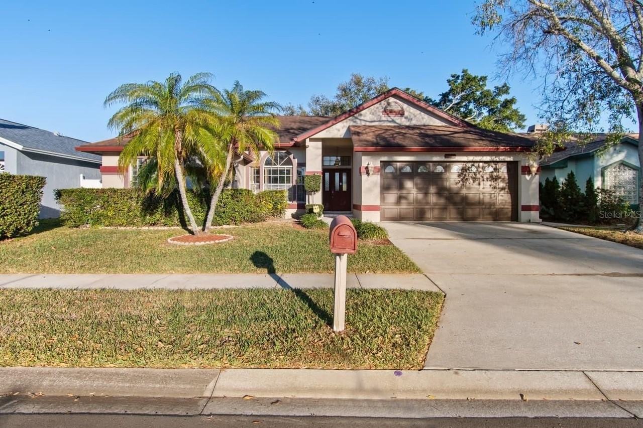 10431 36th St N - Photo 3 of 46