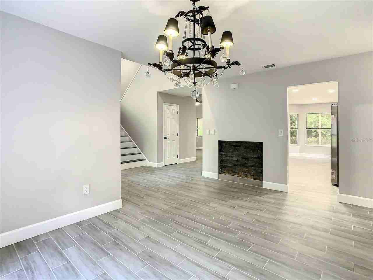 6708 Yardley Way - Photo 7 of 50