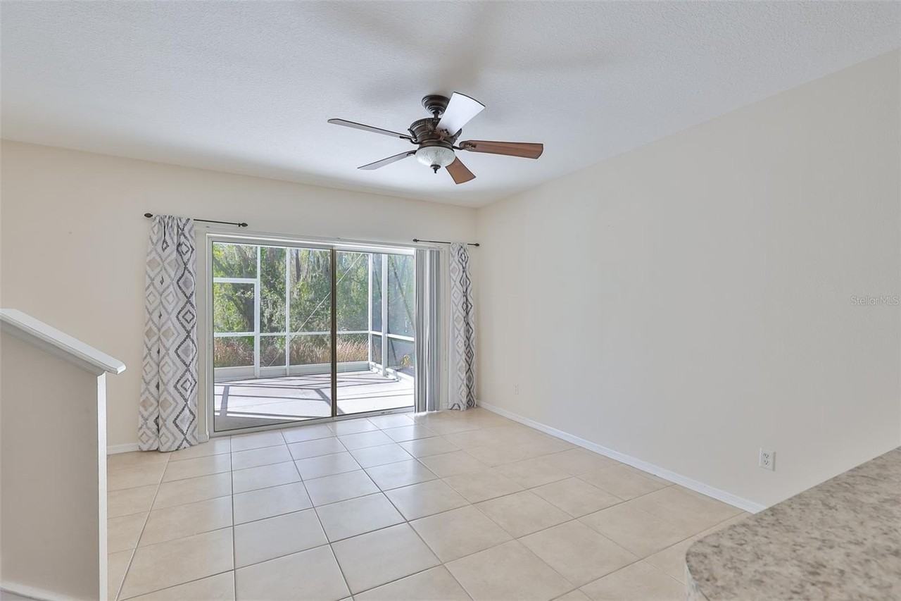 15843 Fishhawk View Dr - Photo 5 of 50