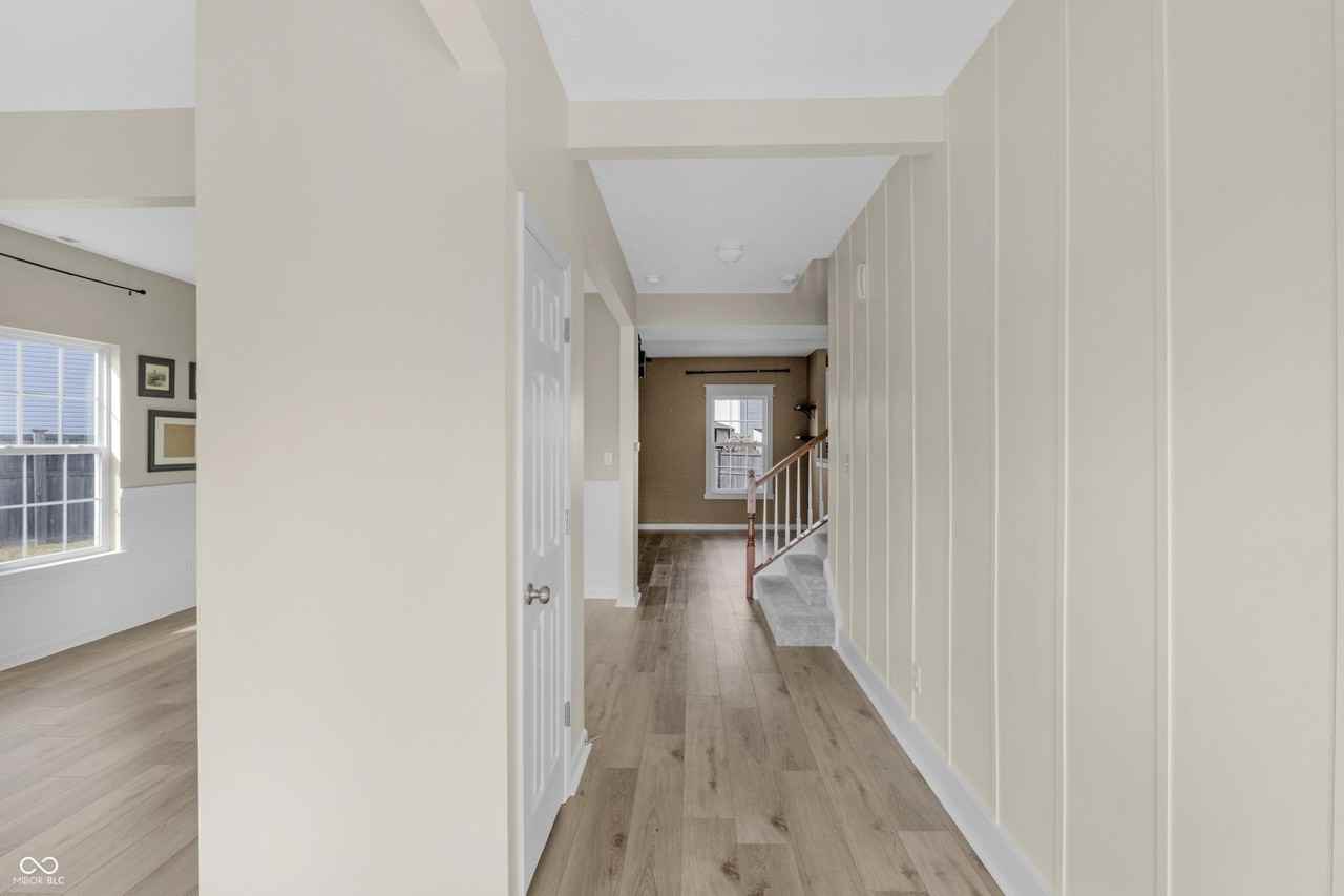 10326 Haag Dr - Photo 4 of 50