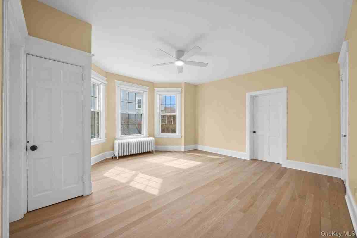 71 Longview Ave Unit 1 - Photo 7 of 18