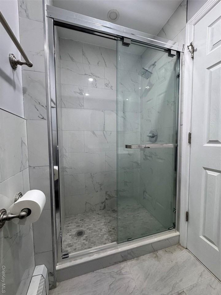 771 E 216th St - Photo 4 of 7