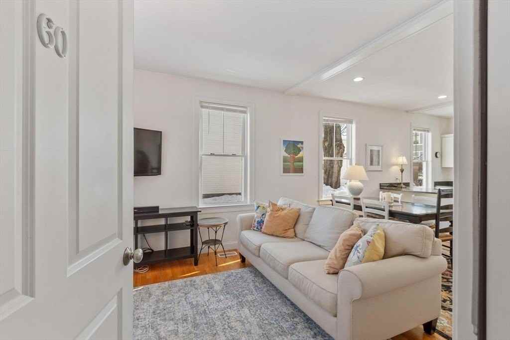 60 Broadway St Unit 60 - Photo 6 of 38