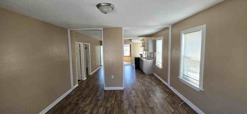 18 Bullard St Apt 3 - Photo 5 of 19