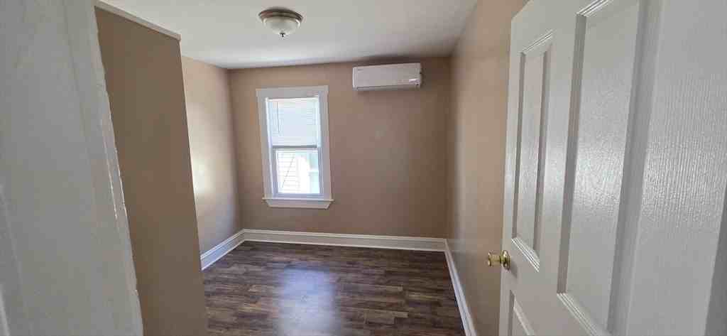 18 Bullard St Apt 3 - Photo 7 of 19