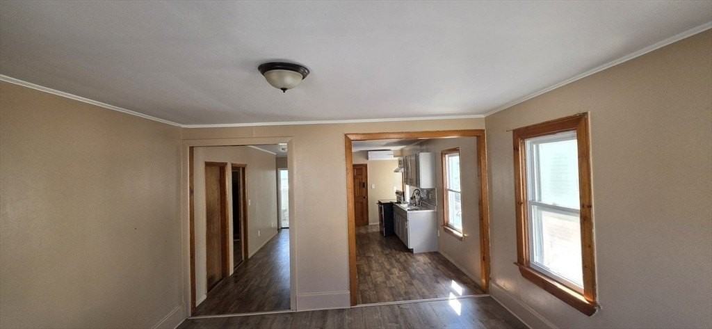 18 Bullard St Apt 2 - Photo 4 of 12