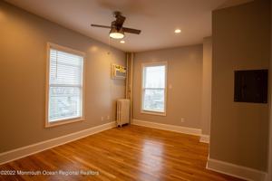 featured image of 6 3rd Ave Apt 4 #Apt 4