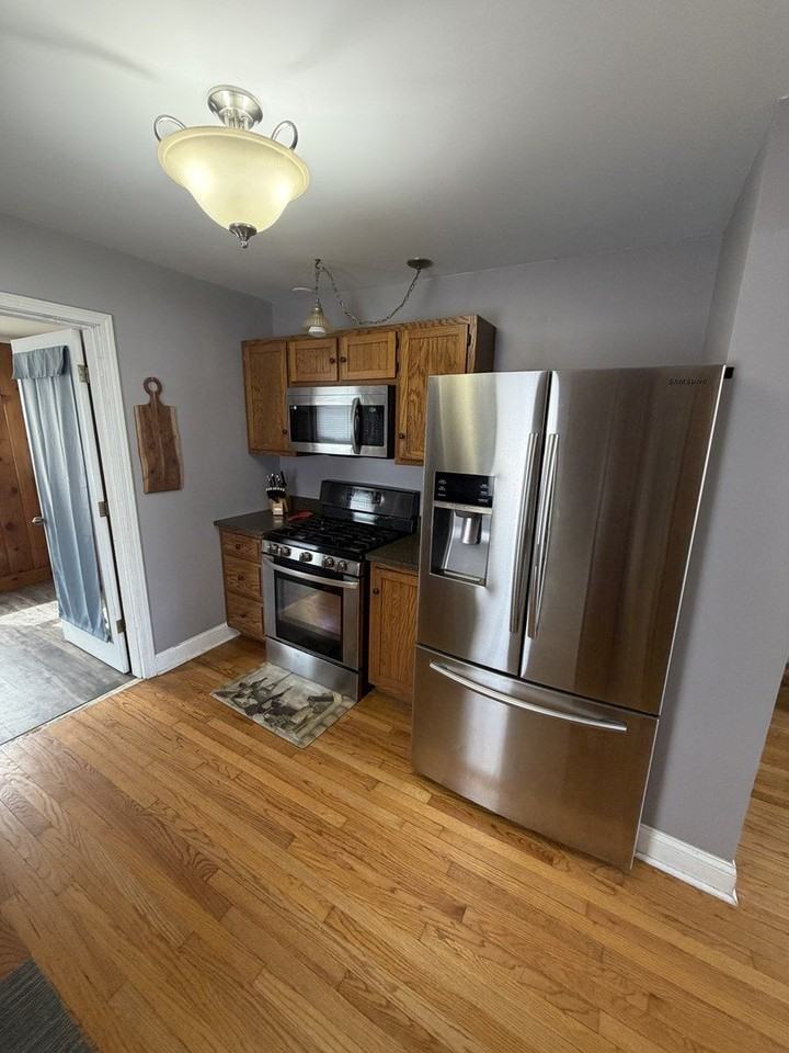 731 2nd Ave - Photo 7 of 15