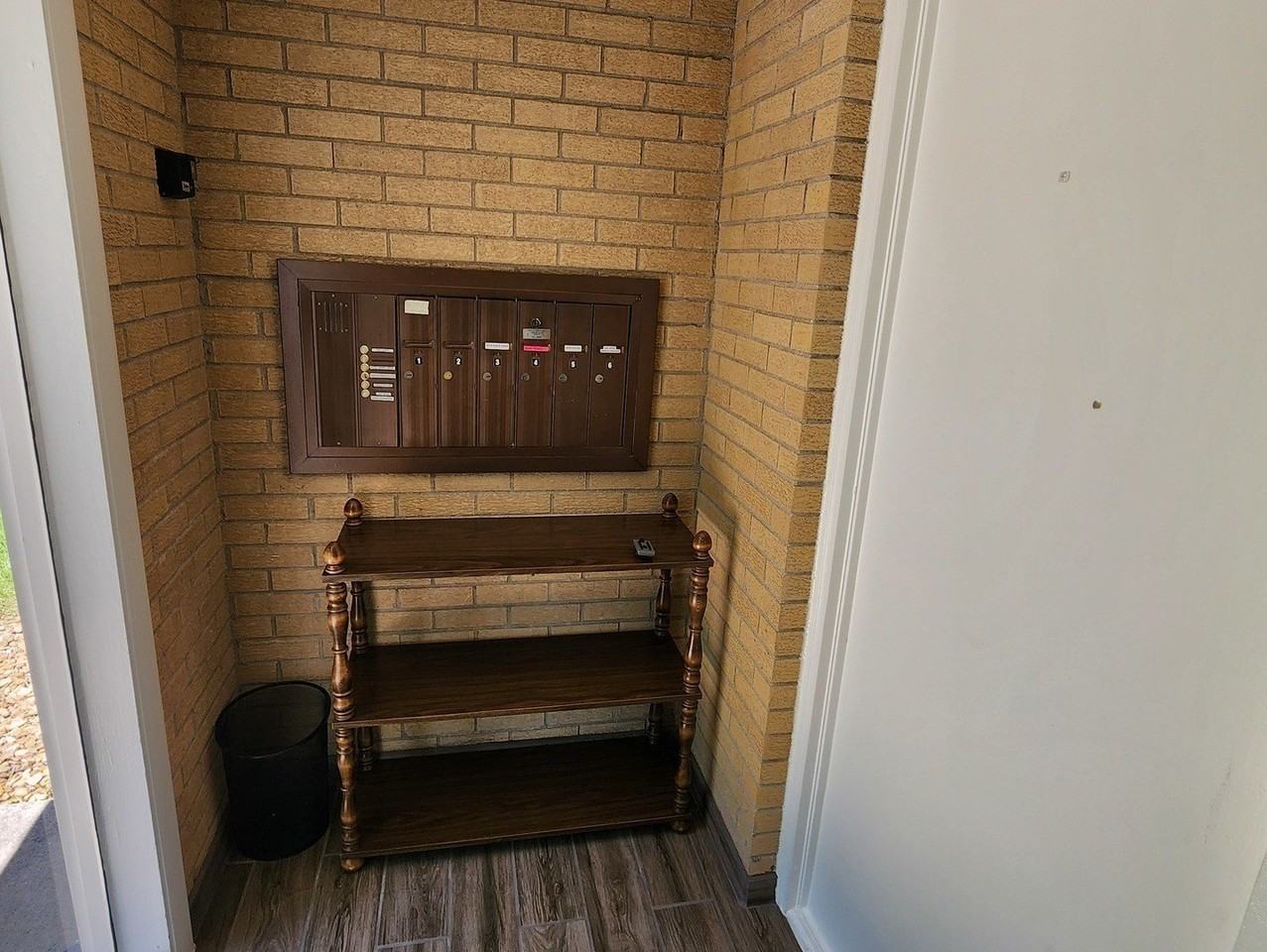 10431 S Keating Ave Apt 3 - Photo 2 of 10