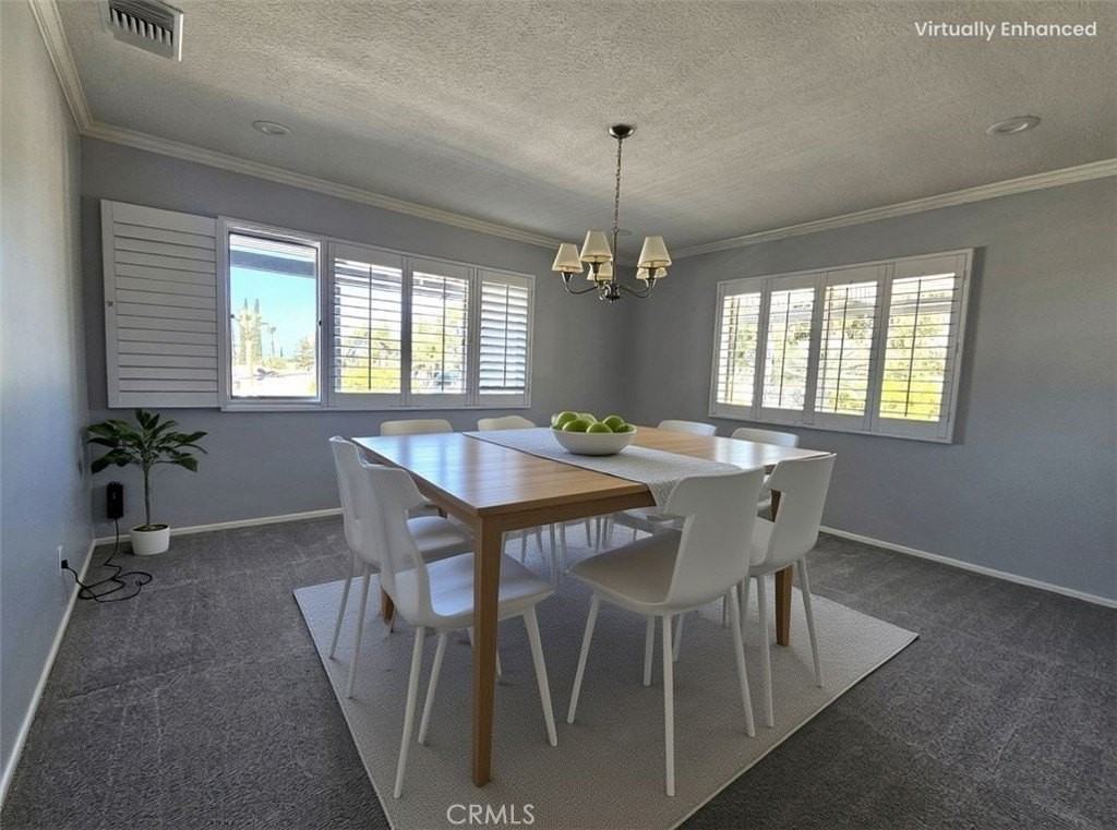 639 Alta Loma Dr - Photo 5 of 26