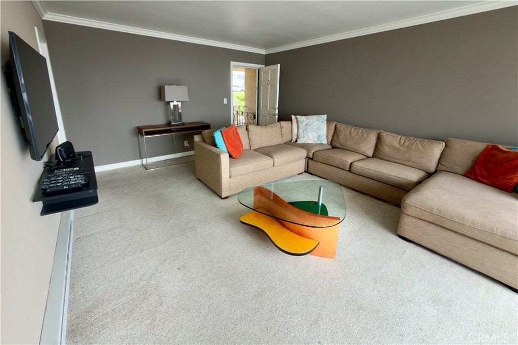 251 Lower Cliff Dr #3 - Photo 6 of 19