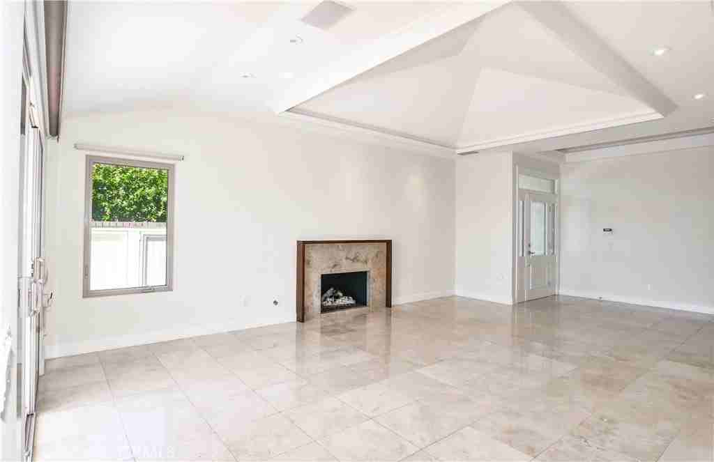 15 Beachcomber Dr - Photo 7 of 46