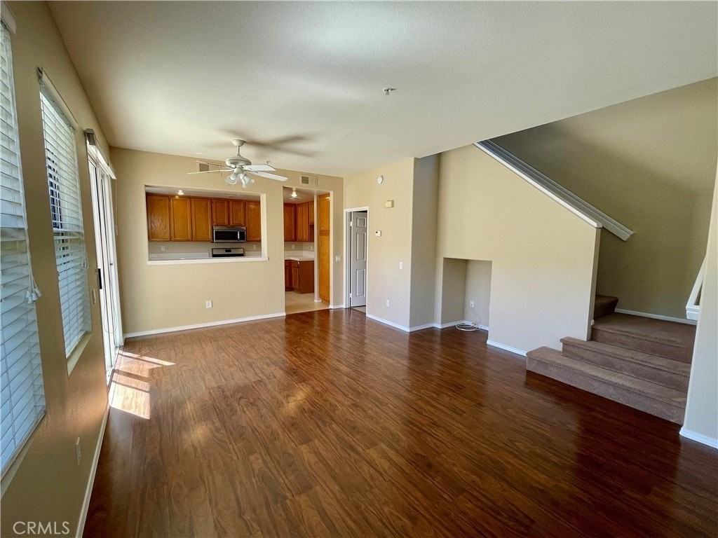 172 California Ct - Photo 7 of 14