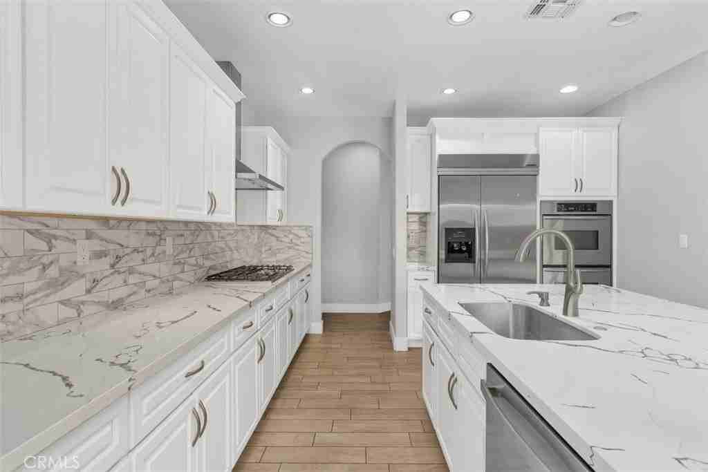 12385 Sumac Dr - Photo 4 of 19