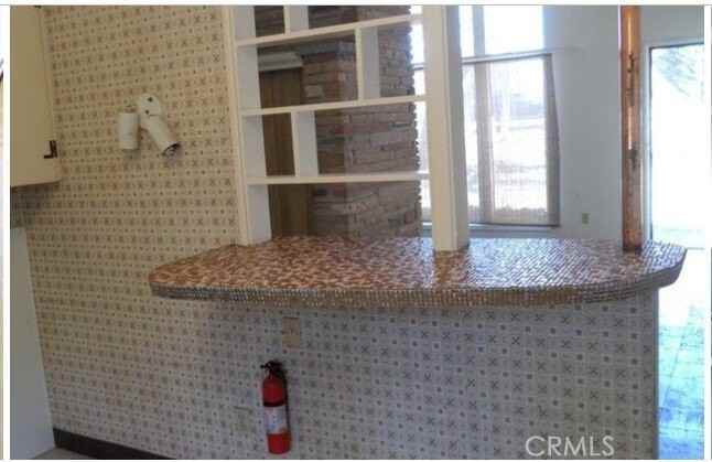 961 W Foothill Blvd - Photo 5 of 9