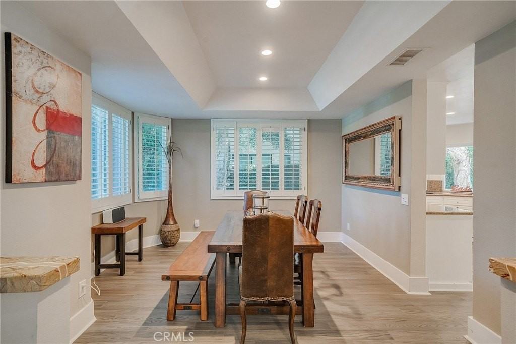 6049 Rustling Oaks Dr - Photo 3 of 31