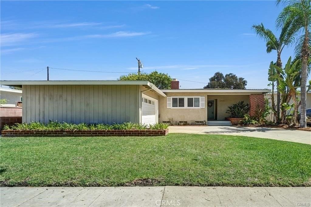 2420 Marwick Ave - Photo 2 of 26