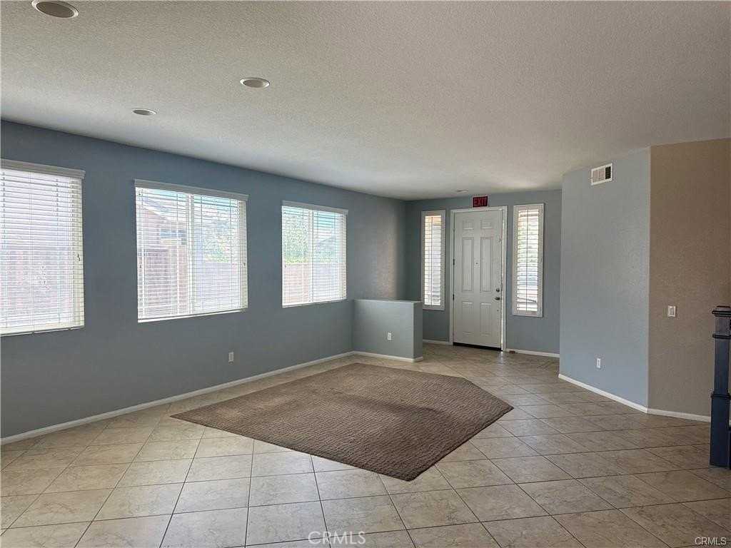 396 Suncup Cir - Photo 5 of 18