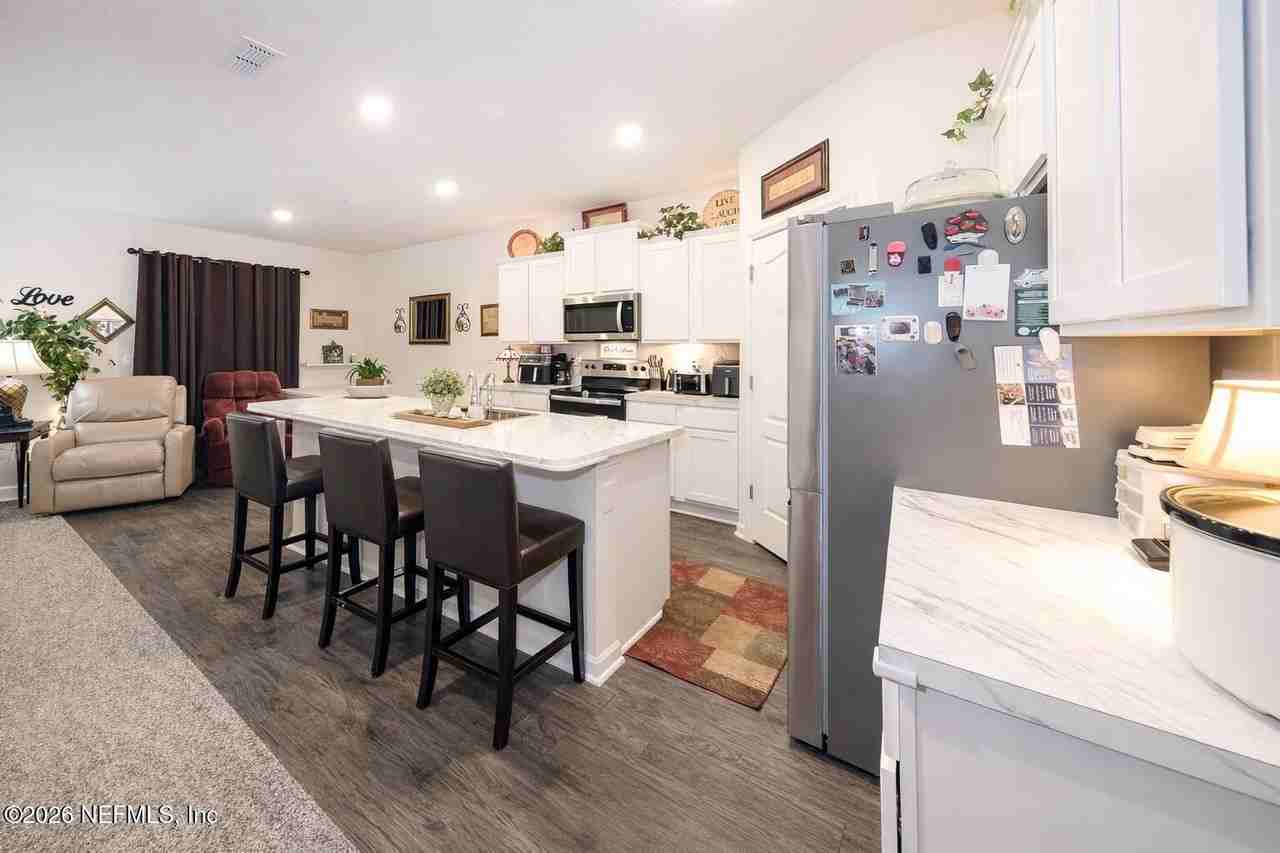 3568 Lawton Pl - Photo 7 of 31