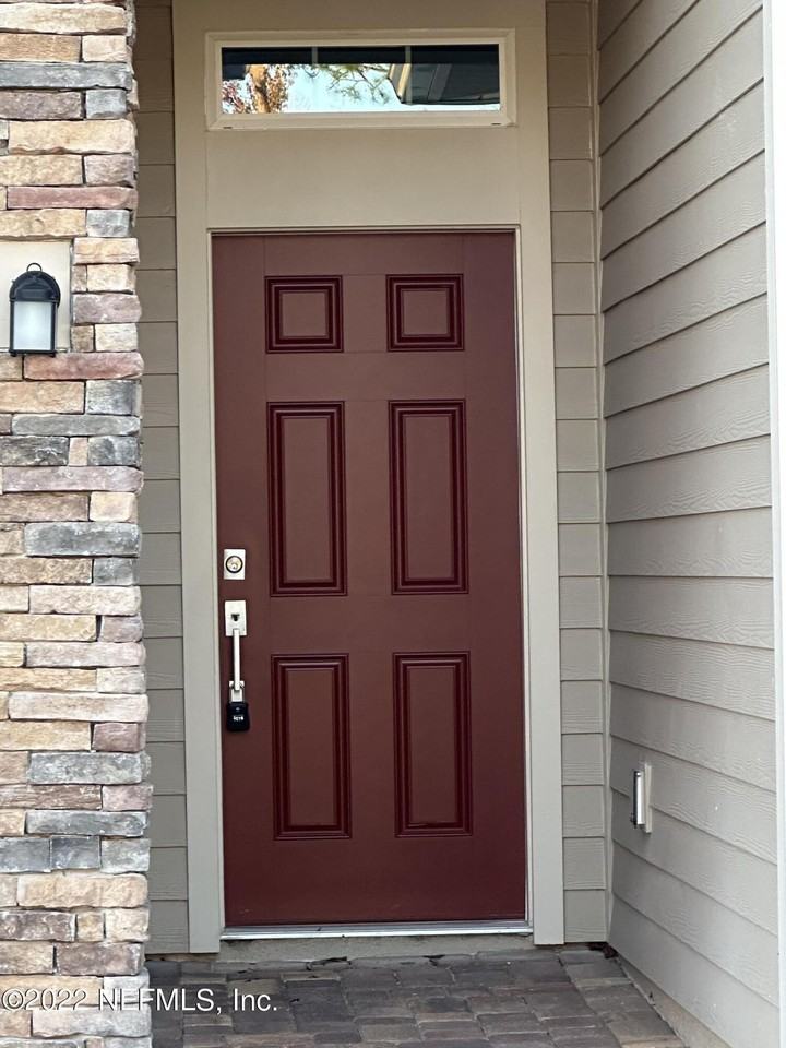 568 Brown Bear Run - Photo 3 of 40