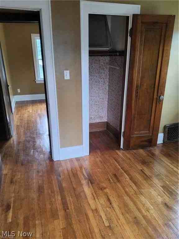 1736 17th St - Photo 5 of 6