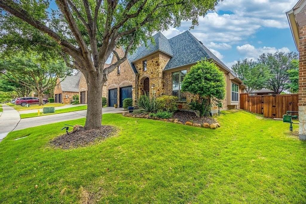 3425 Estes Park Ln - Photo 5 of 32