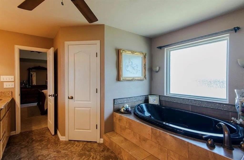 10899 Jackson Rd - Photo 7 of 11