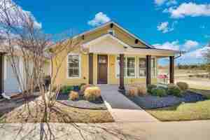 featured image of 500 Woodside Trl