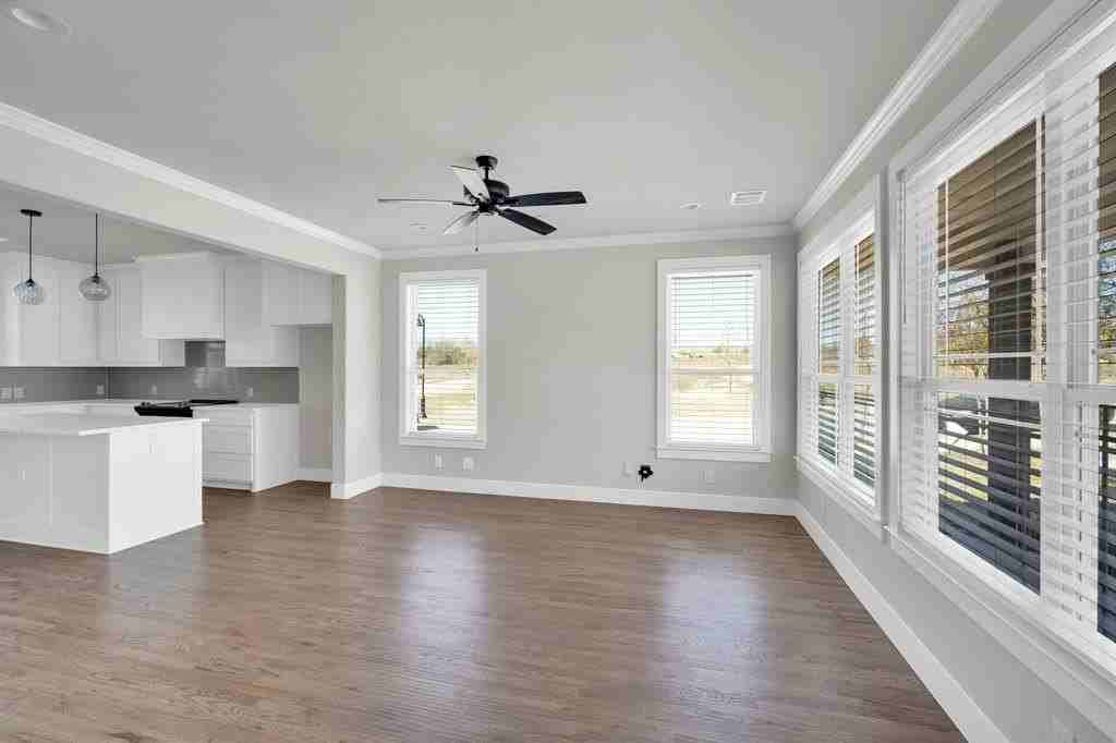 500 Woodside Trl - Photo 4 of 17