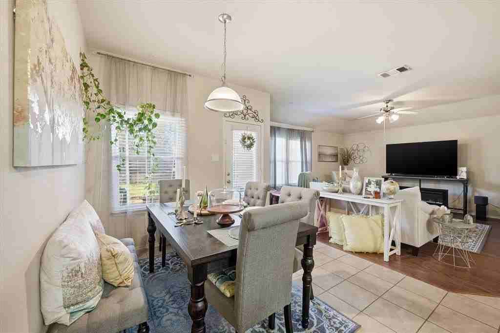 5116 Bridgeport Rd - Photo 2 of 20