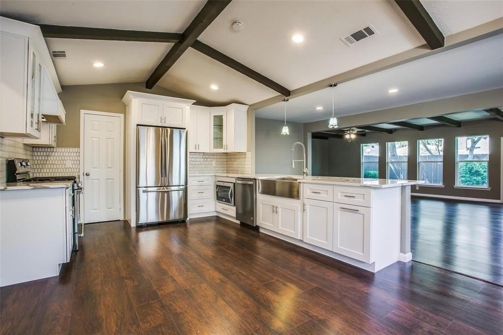 7411 Authon Dr - Photo 4 of 15