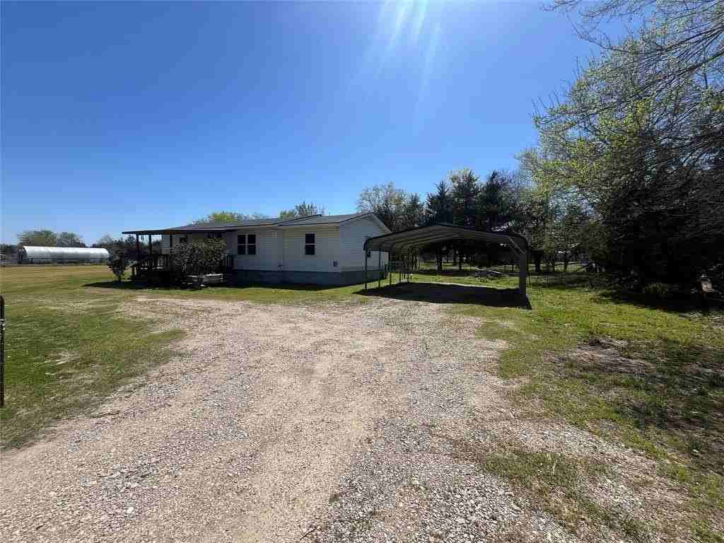 159 County Road 3501 - Photo 2 of 20