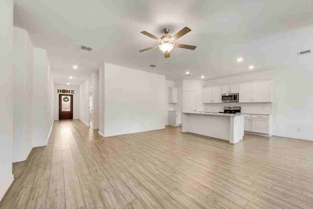 728 Alden Dr - Photo 3 of 24