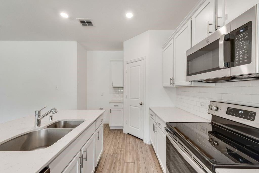 728 Alden Dr - Photo 6 of 24