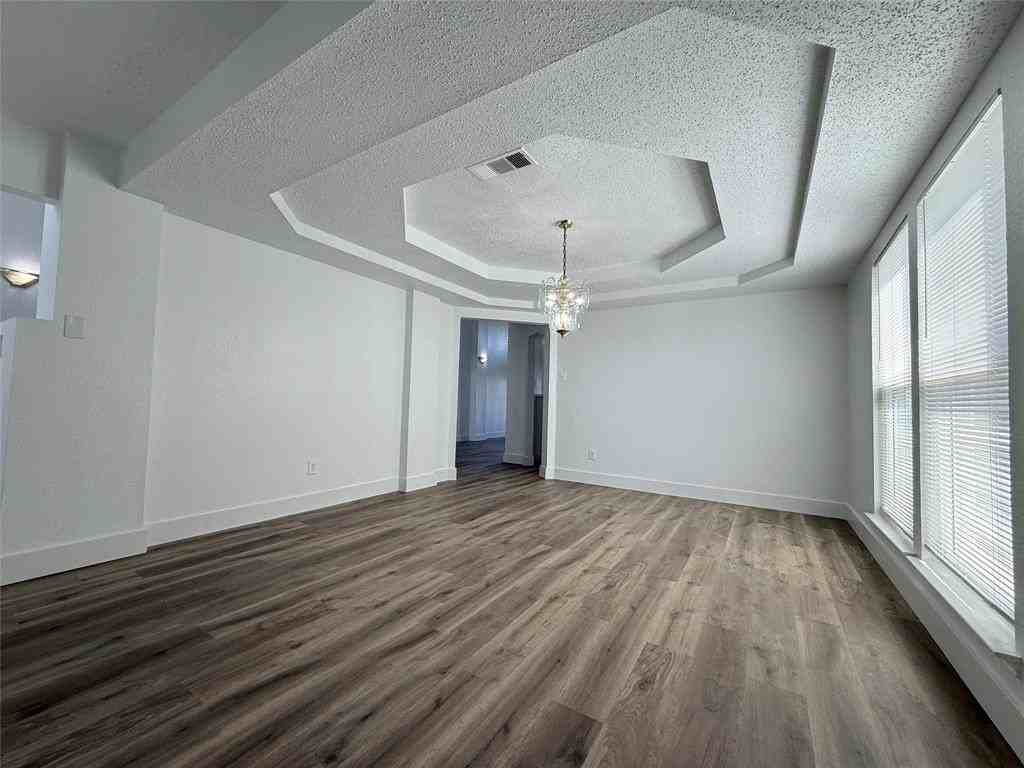 6014 San Marino Ct - Photo 7 of 39