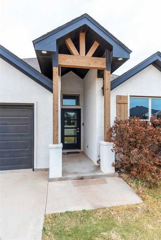 4602 Ebbets Dr - Photo 2 of 37