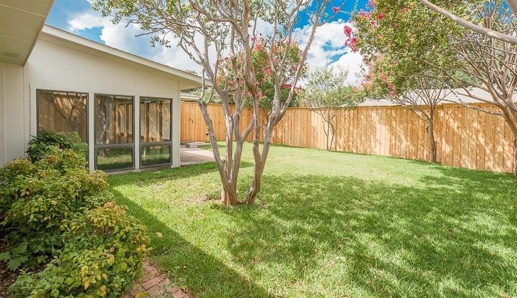 4131 Cobblers Ln - Photo 2 of 34