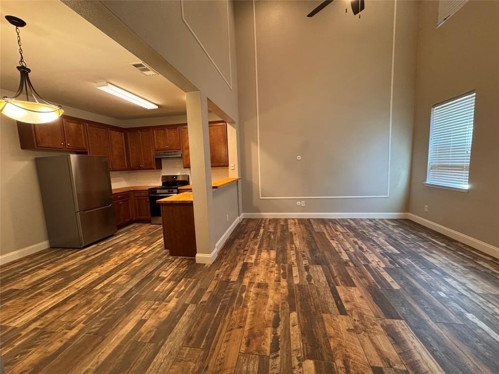 4164 Kyndra Cir - Photo 5 of 29