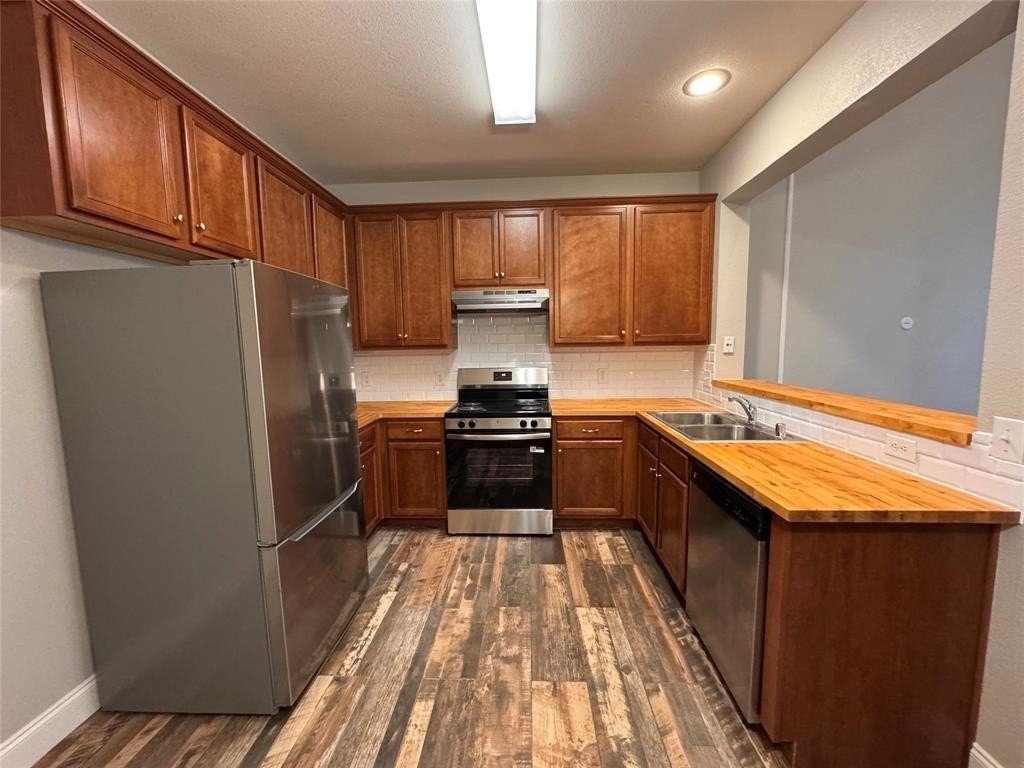 4164 Kyndra Cir - Photo 7 of 29