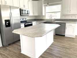 featured image of 122 S Lake Dr #0444