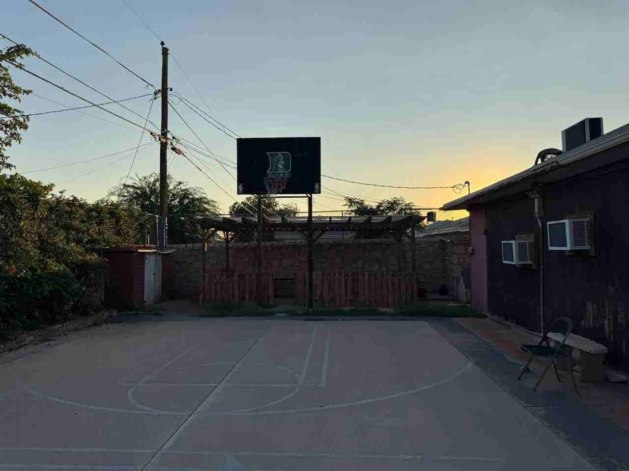 8208 Dempsey Ave - Photo 3 of 5