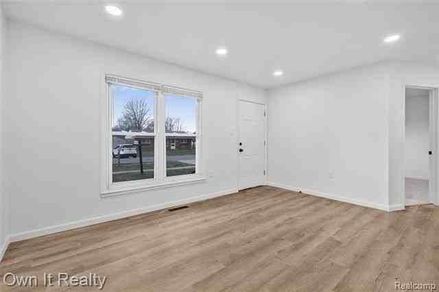 15397 Burr St - Photo 3 of 15