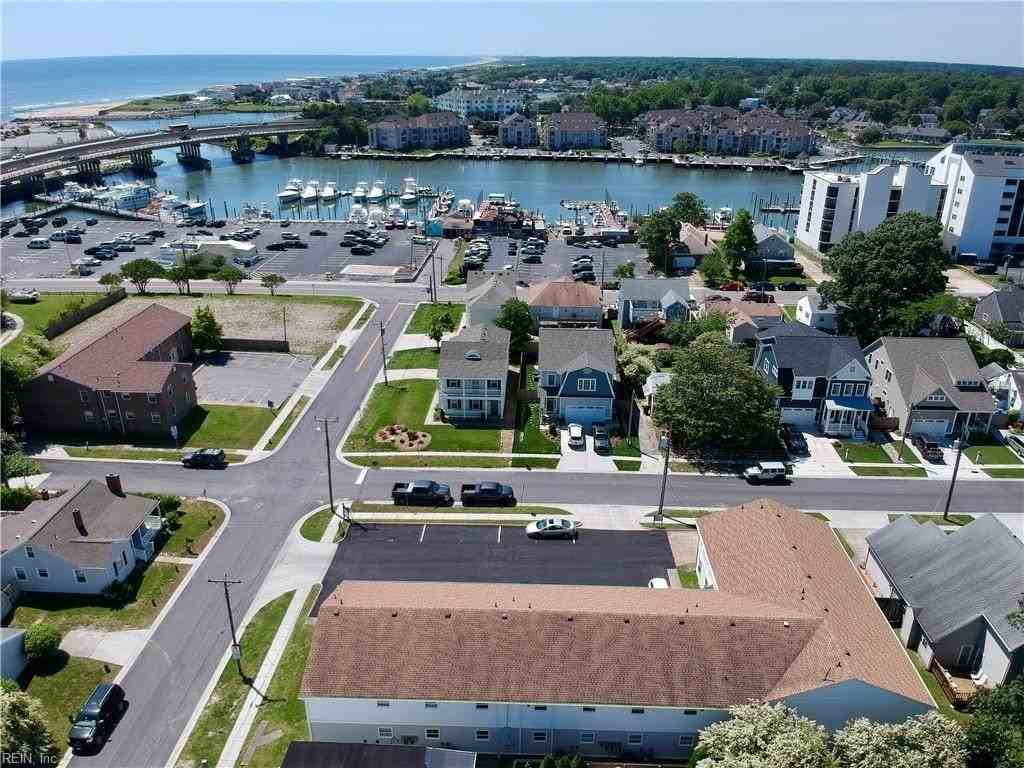 389 Terrace Ave #104 - Photo 3 of 20