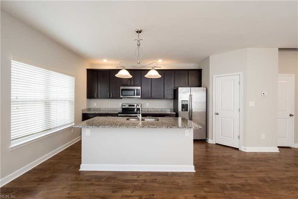 405 Courage Way - Photo 6 of 48