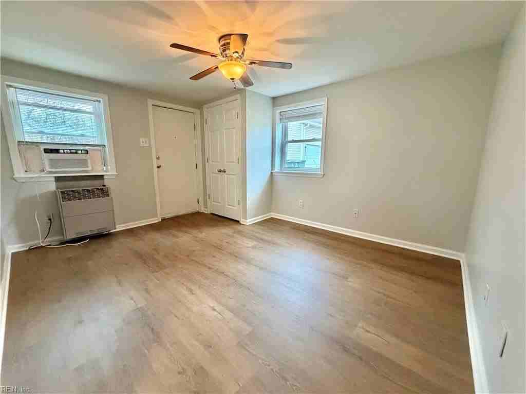 2110 Pretty Lake Ave - Photo 3 of 9