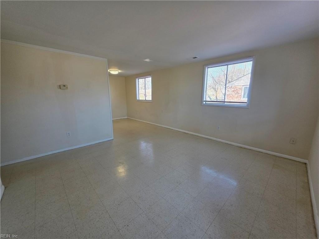 2000 Neville Cir - Photo 3 of 15